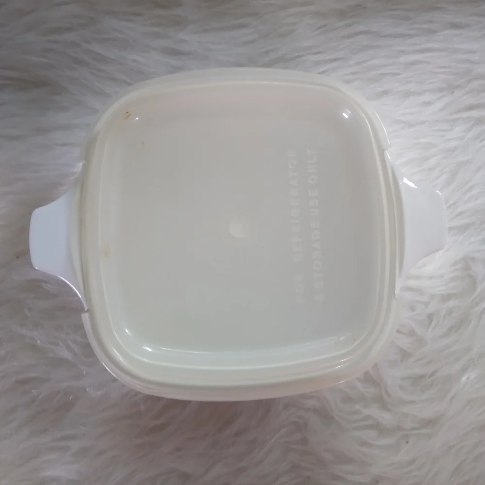 CORNINGWARE Spice Of Life 2 3/4 Cup Petite Casserole W/ Refrigerator Lid P-43-B